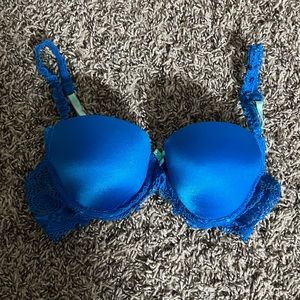 Victoria Secret PINK Push up Bra